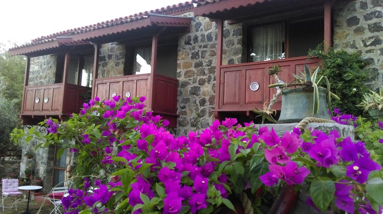 Karaburun Bahce Bed & Breakfast Exterior foto